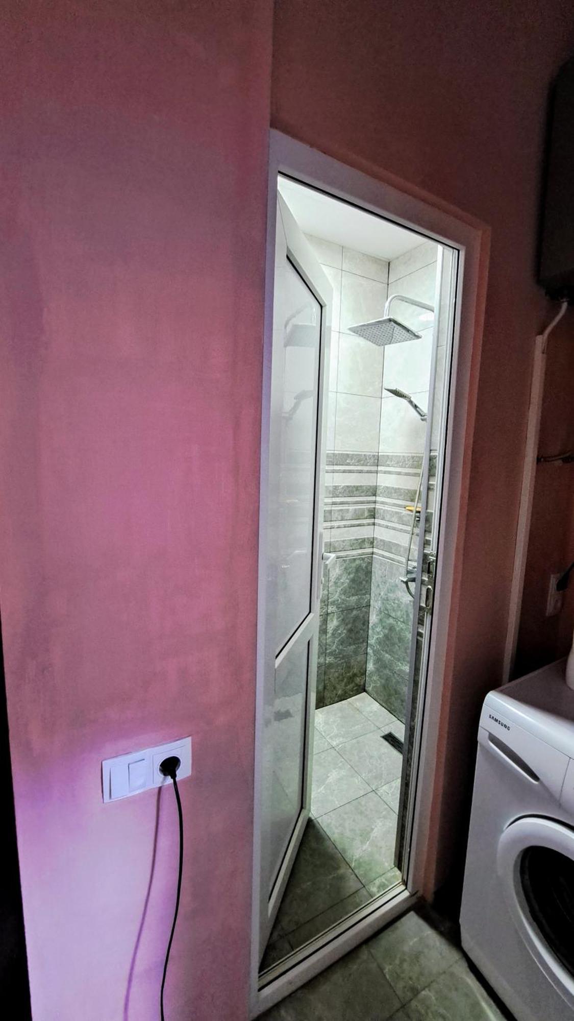 Beautiful Apartment In Old Tbilisi Bagian luar foto